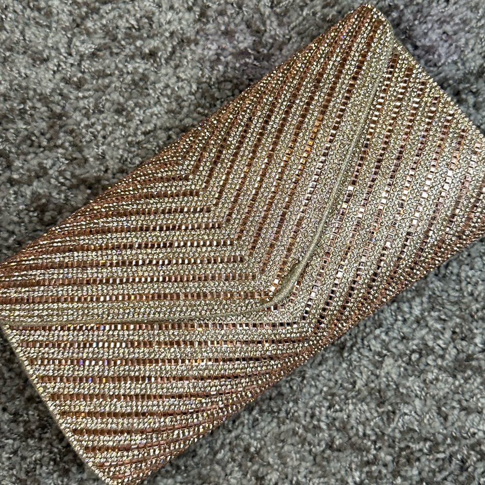 BN Gorgeous Rose Gold Clutch w/ Removable Shoulder Chain